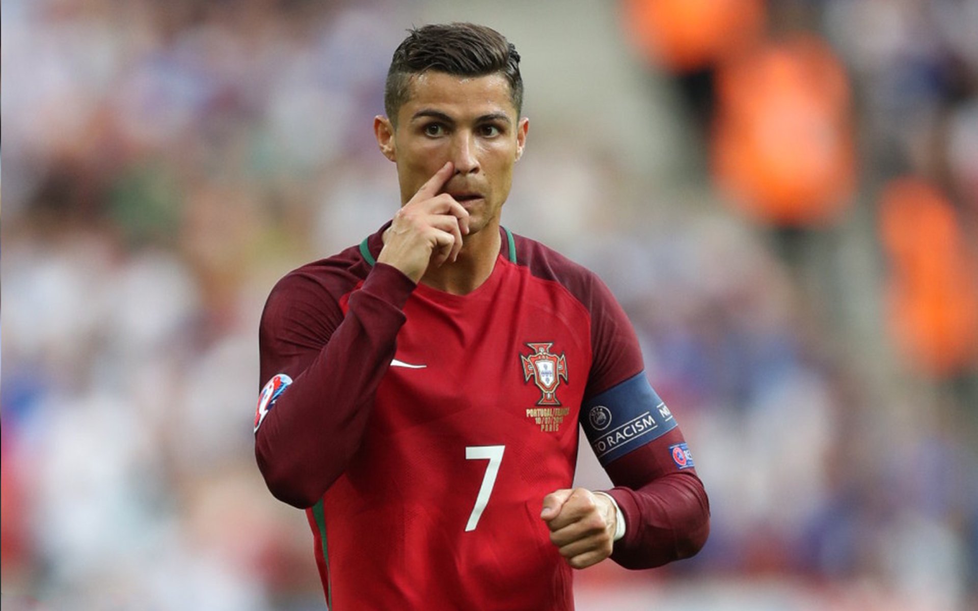 内马尔在拜仁比赛中高光表现，比分优势明显引发热议！