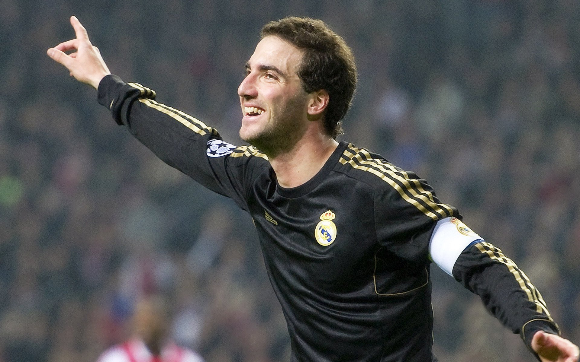 JackeyLove爆冷击败RNG，战术调整引爆全场！