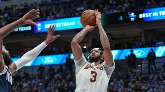 湖人险胜爵士升至西部第二